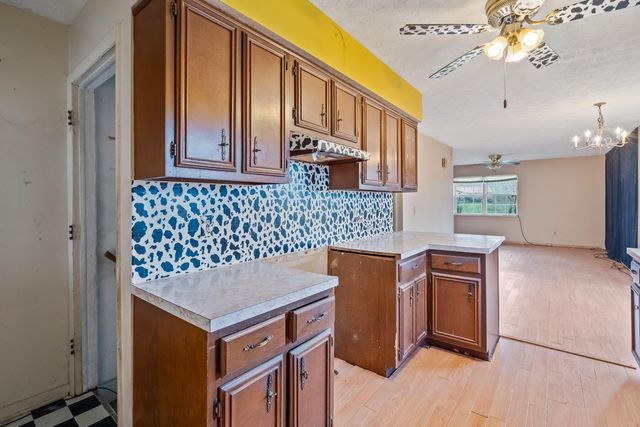 2260 Carriage Road, Powell, OH 43065