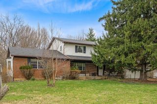 2260 Carriage Road, Powell, OH 43065