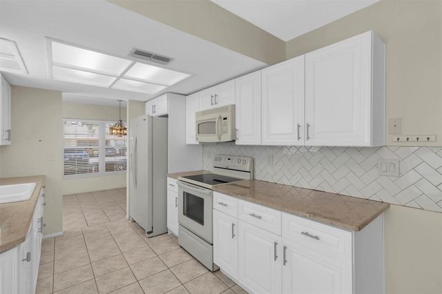 4814 GRIST MILL CIRCLE, New Port Richey, FL 34655