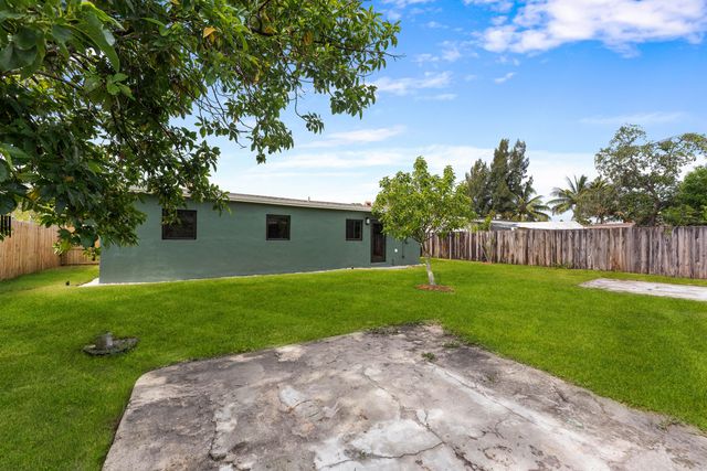 321 NE 59th Street, Fort Lauderdale, FL 33334
