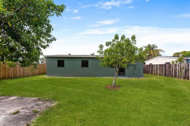321 NE 59th Street, Fort Lauderdale, FL 33334