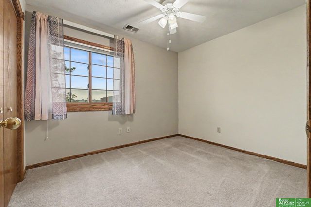 10405 Polk Street, Omaha, NE 68127