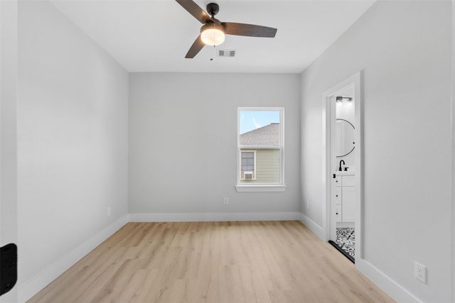 6611 Avenue O, Houston, TX 77011