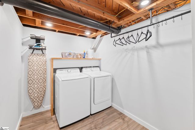 305 Crestwood Drive, Mauldin, SC 29662