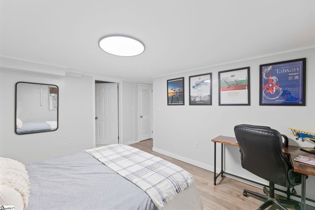 305 Crestwood Drive, Mauldin, SC 29662