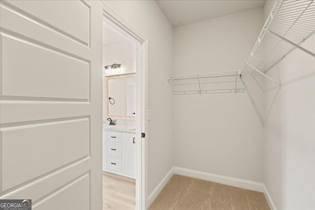 190 Foxridge Court, Metter, GA 30439