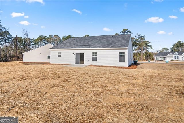 190 Foxridge Court, Metter, GA 30439