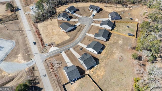 190 Foxridge Court, Metter, GA 30439