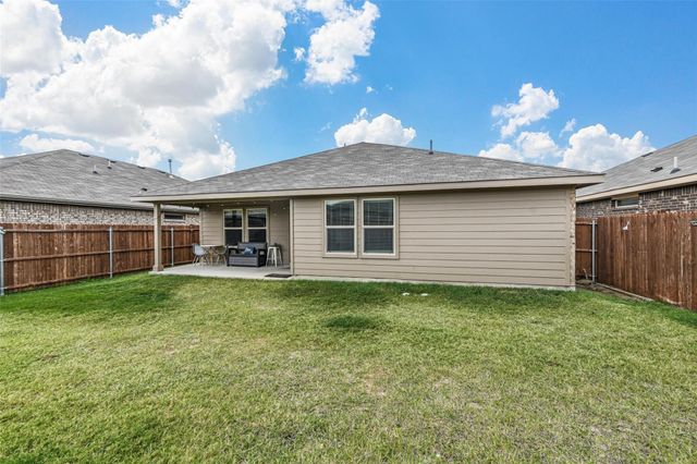 16524 Milwaukee Street, Justin, TX 76247