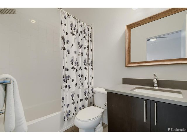 5053 Valentia St 101, Denver, CO 80238