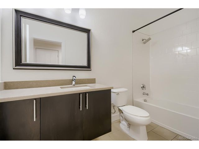 5053 Valentia St 101, Denver, CO 80238