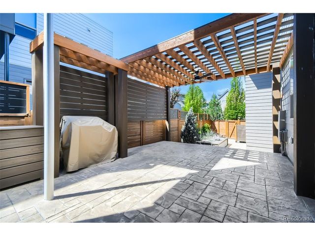 5053 Valentia St 101, Denver, CO 80238