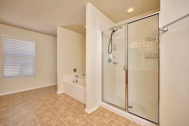 5728 Mountain Stream Trail, Fort Worth, TX 76244