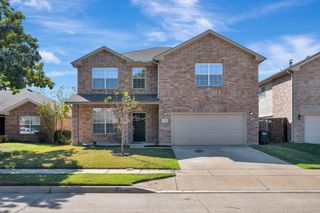 5728 Mountain Stream Trail, Fort Worth, TX 76244