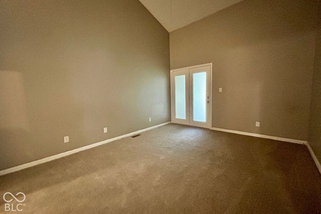 6520 Aintree Terrace, Indianapolis, IN 46250