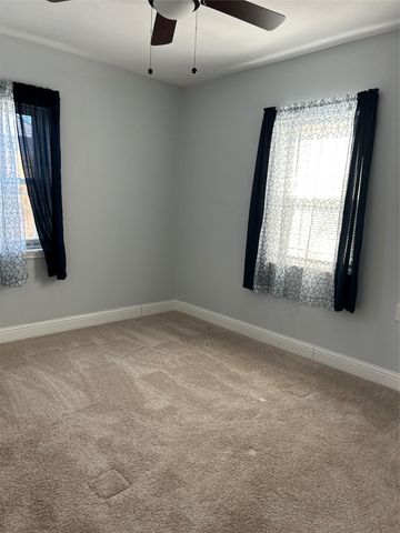 542 S Redford Lane, White Settlement, TX 76108