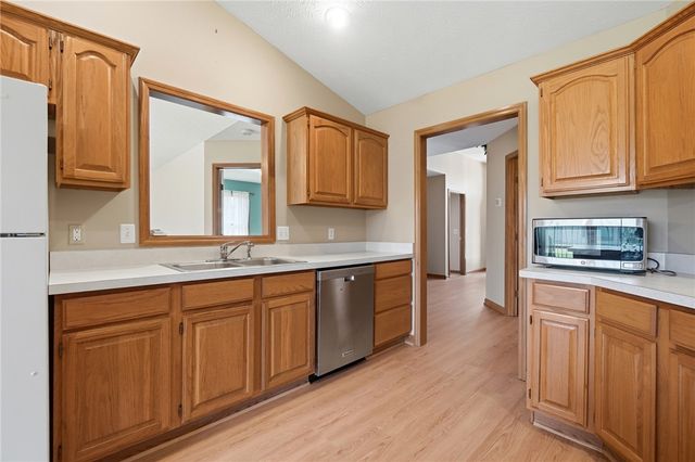 9569 Country Path Trail, Miami Twp, OH 45342
