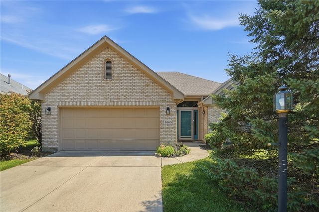 9569 Country Path Trail, Miami Twp, OH 45342