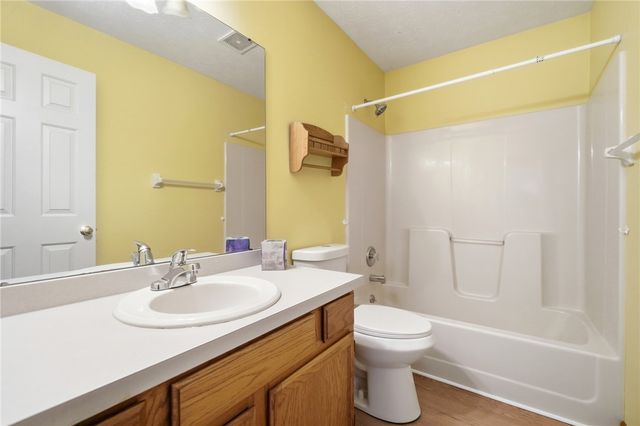 9569 Country Path Trail, Miami Twp, OH 45342