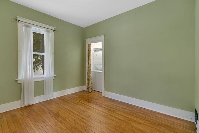 325 Central Avenue N, Milaca, MN 56353