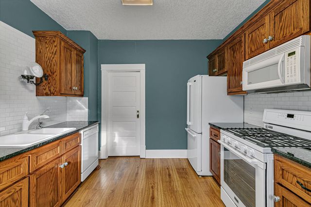 325 Central Avenue N, Milaca, MN 56353