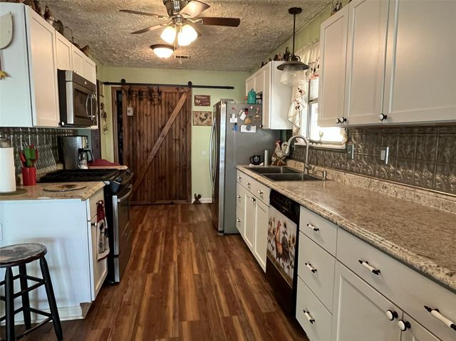 287 Lcr 737, Thornton, TX 76687