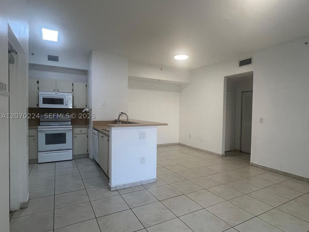 7320 NW 114th Ave 107, Doral, FL 33178