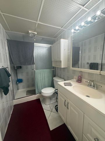 2811 Somerset Drive 118, Lauderdale Lakes, FL 33311