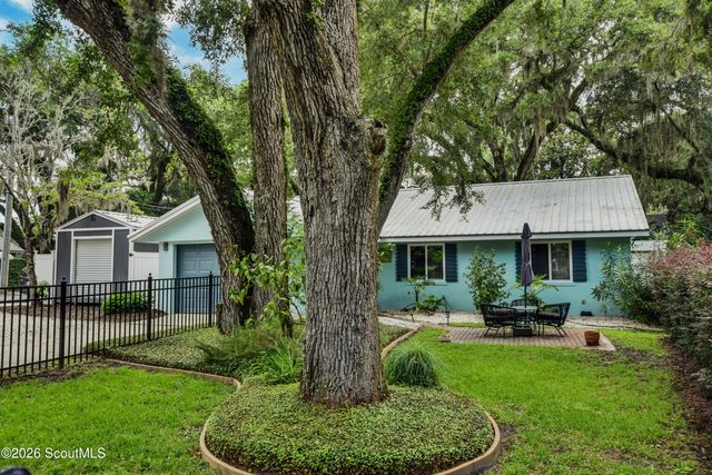 207 Broadway Street, St. Simons Island, GA 31522