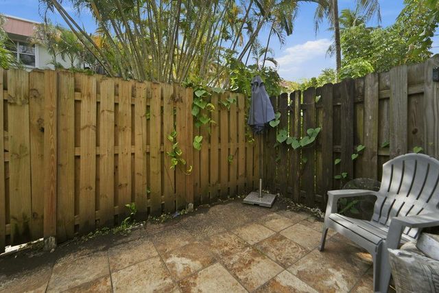 809 W Oakland Park Boulevard K2, Oakland Park, FL 33311