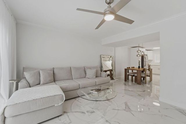 809 W Oakland Park Boulevard K2, Oakland Park, FL 33311