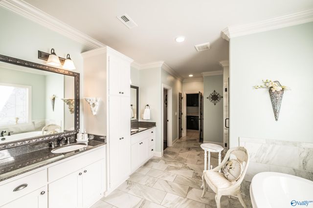 3004 Ginn Point Road, Owens Cross Roads, AL 35763