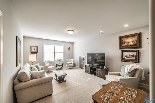 3004 Ginn Point Road, Owens Cross Roads, AL 35763