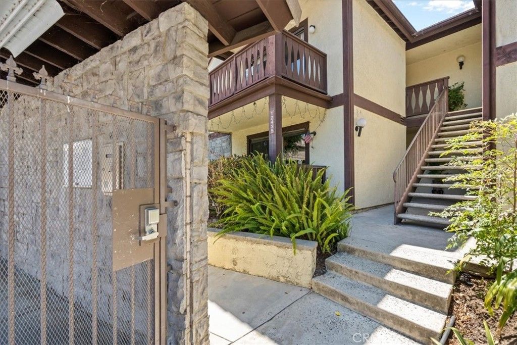 12437 Bay Hill Court, Garden Grove, CA 92843 — photo 2