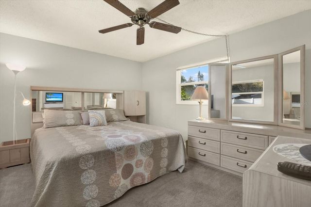 8301 MONARCH CIRCLE, Seminole, FL 33772