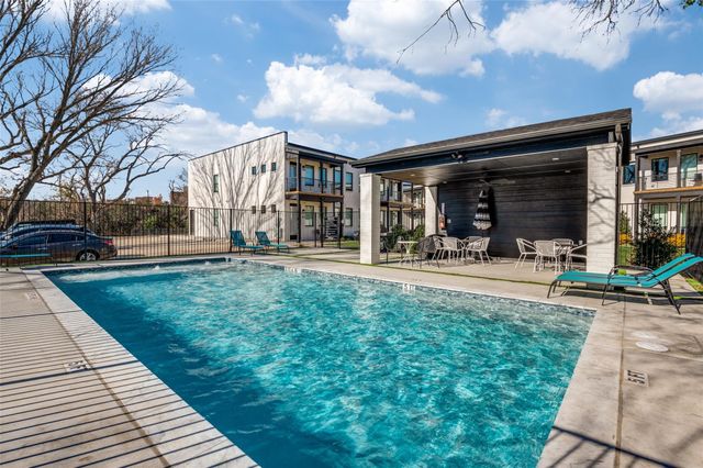 408 Dr Martin Luther King Jr Boulevard 402, Waxahachie, TX 75165