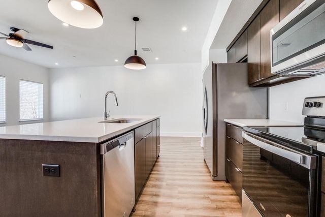 408 Dr Martin Luther King Jr Boulevard 402, Waxahachie, TX 75165