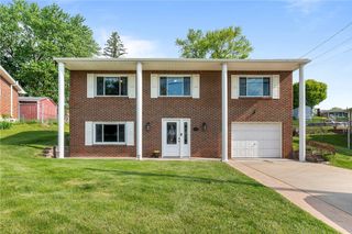 25 Concord Dr, Penn Twp, PA 15642