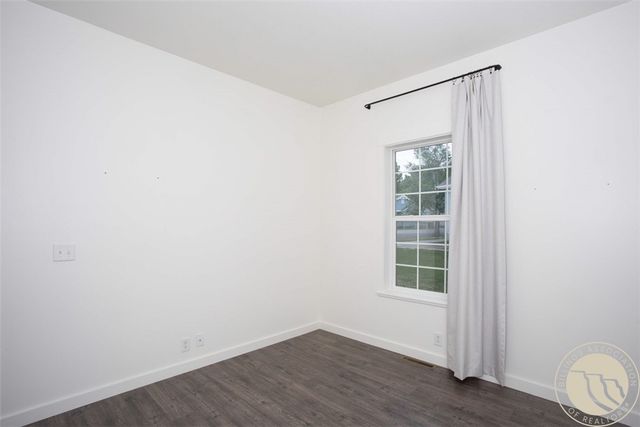 1407 Twin Oaks Drive Drive, Billings, MT 59105