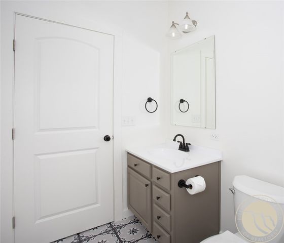 1407 Twin Oaks Drive Drive, Billings, MT 59105
