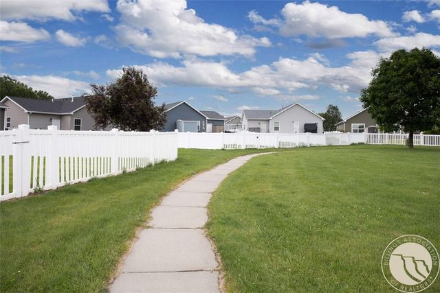 1407 Twin Oaks Drive Drive, Billings, MT 59105