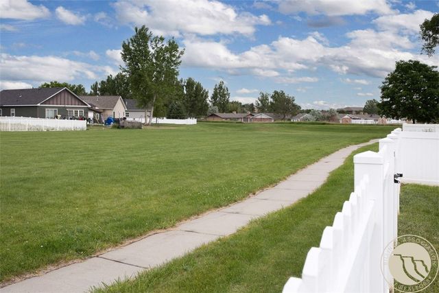 1407 Twin Oaks Drive Drive, Billings, MT 59105