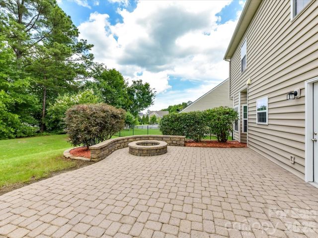 9154 Perseverance Drive, Harrisburg, NC 28075