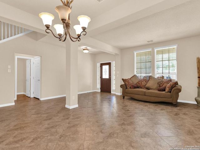 1008 Magellan, Windcrest, TX 78239