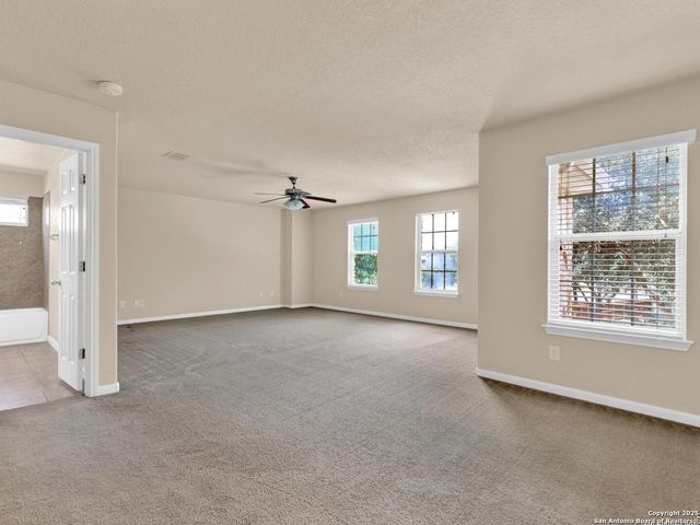 1008 Magellan, Windcrest, TX 78239