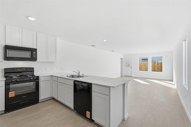 3900 Pontchartrain Parkway, Sherman, TX 75090