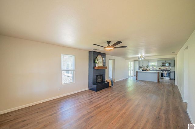 330 E M Hurley Rd., Calvert City, KY 42029