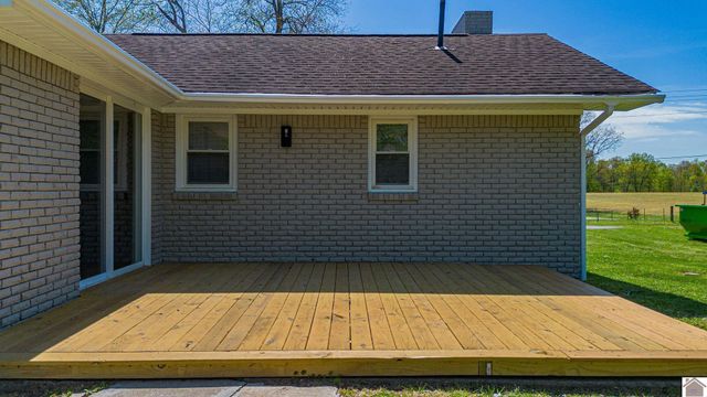 330 E M Hurley Rd., Calvert City, KY 42029