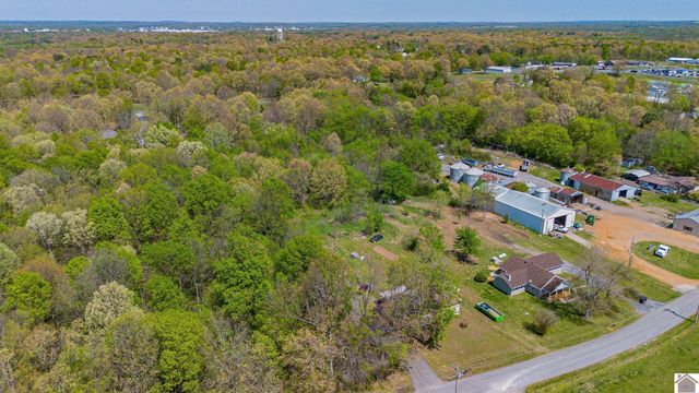 330 E M Hurley Rd., Calvert City, KY 42029
