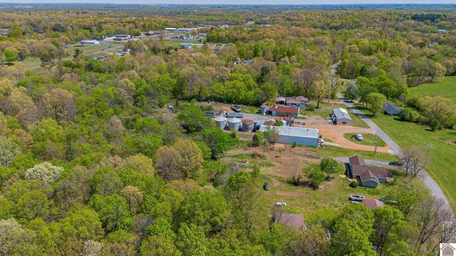 330 E M Hurley Rd., Calvert City, KY 42029